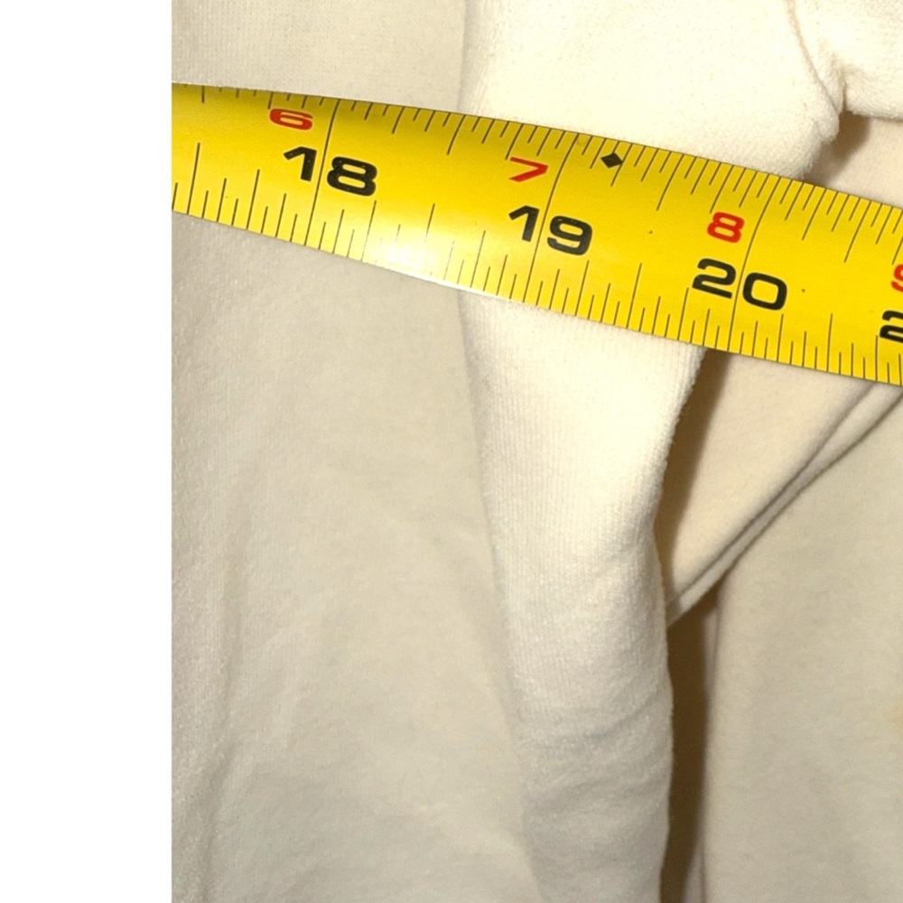 Champion Classic Powerblend Small C Logo Crewneck Sweatshirt - Cream Size L - Picture 13 of 13
